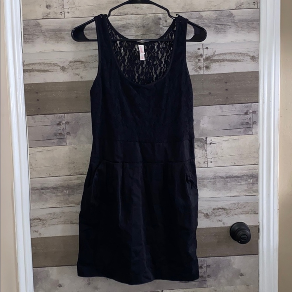 Black daytime dress